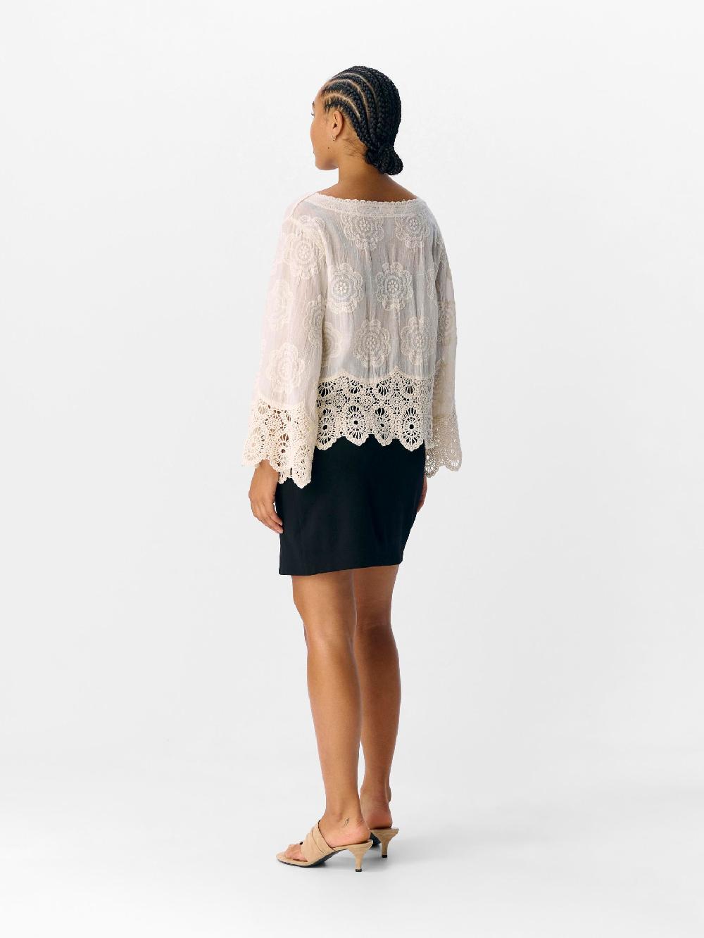 Object Petite KANT TOP