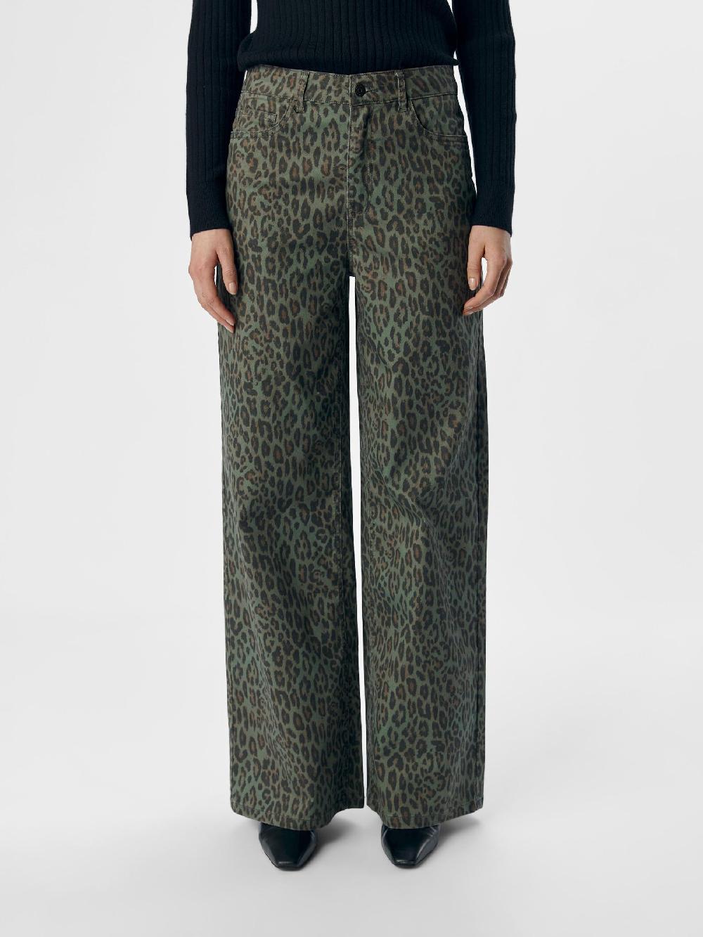 Object Petite LUIPAARDPRINT WIDE LEG JEANS