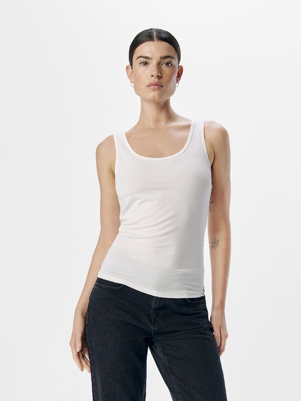 Object Petite U-HALS TOP