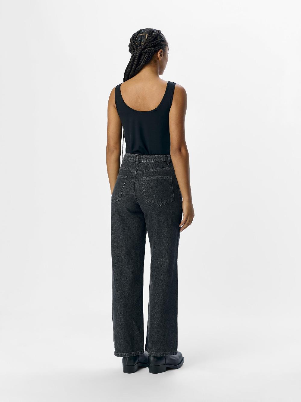 Object Petite U-HALS TOP