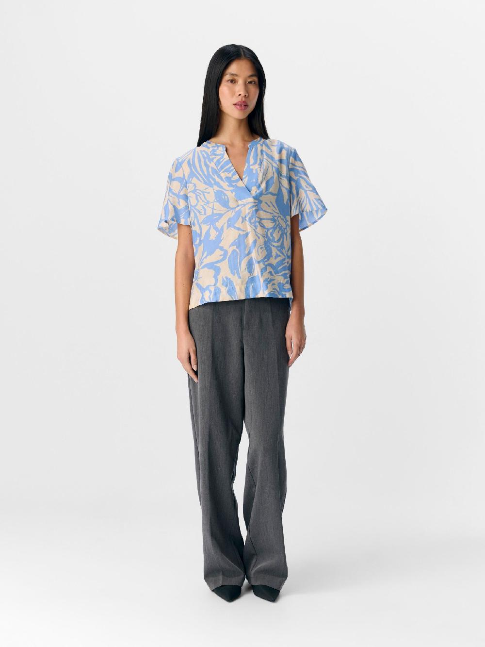 Object Petite V-HALS TOP