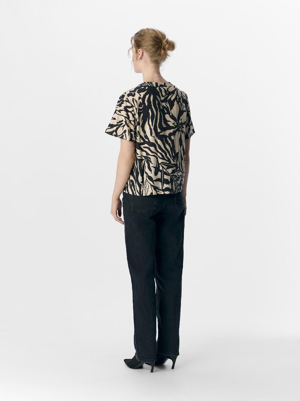 Object Petite V-HALS TOP