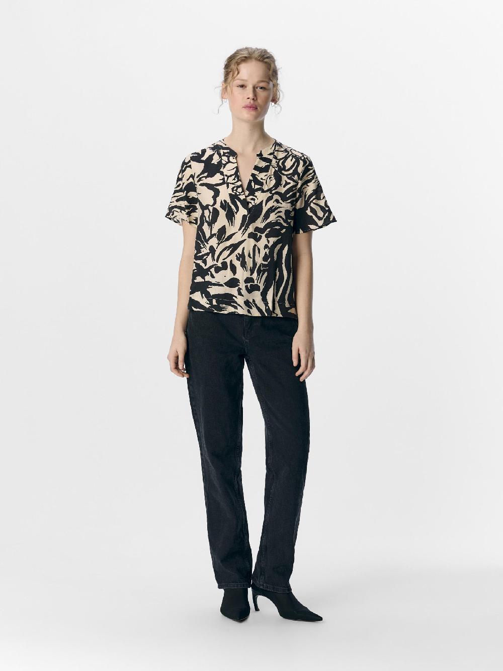 Object Petite V-HALS TOP