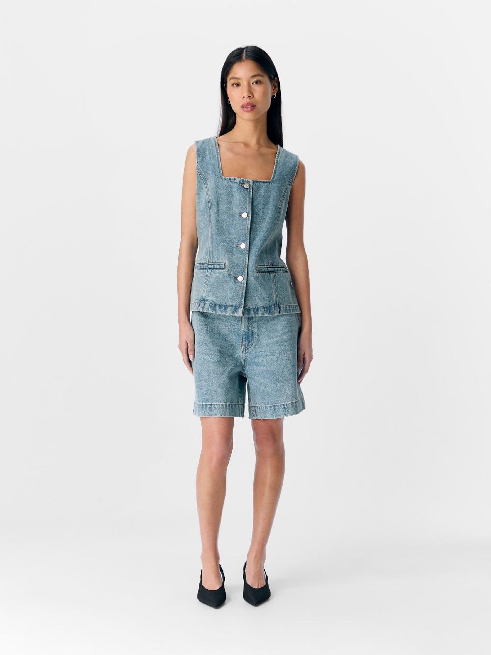 Object Petite VIERKANTE HALS DENIM GILET