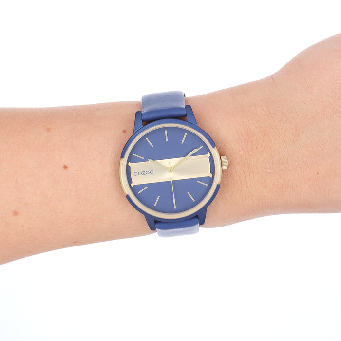 Oozoo Blauw/goudkleurige OOZOO Horloge Met Blauwe Leren Band - C11154