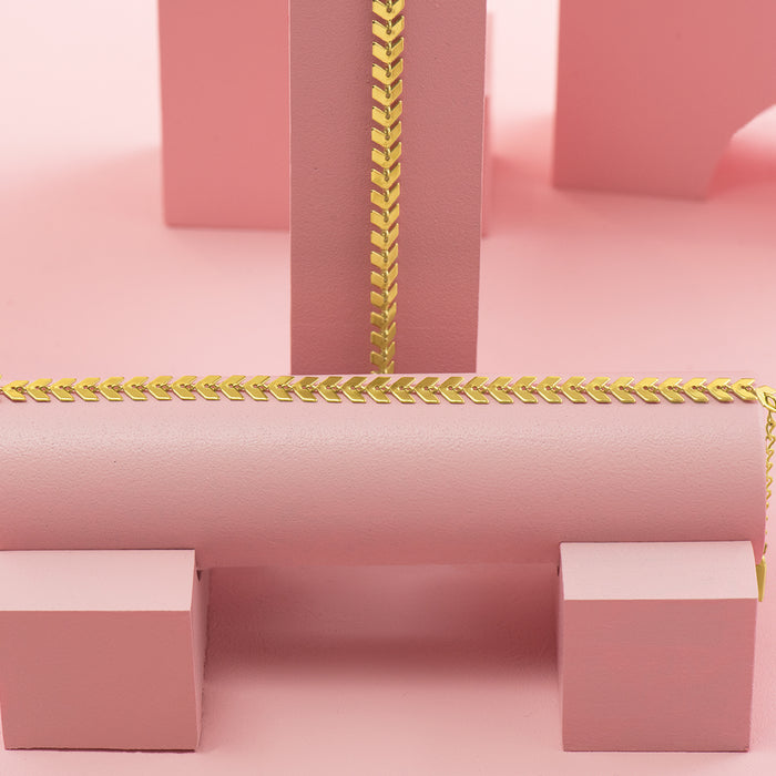 Oozoo Goudkleurige Armband + Ketting Set Met V-schakel