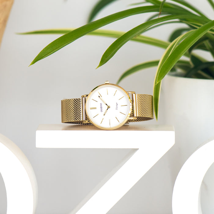 Oozoo Goudkleurige OOZOO Horloge Met Metalen Mesh Armband - C9911