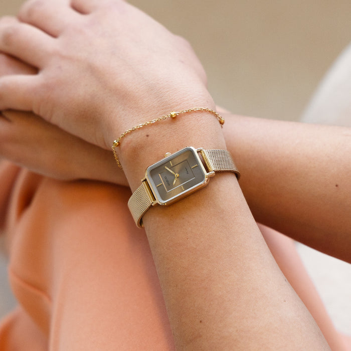 Oozoo Goudkleurige OOZOO Horloge Met Metalen Mesh Armband - C20353