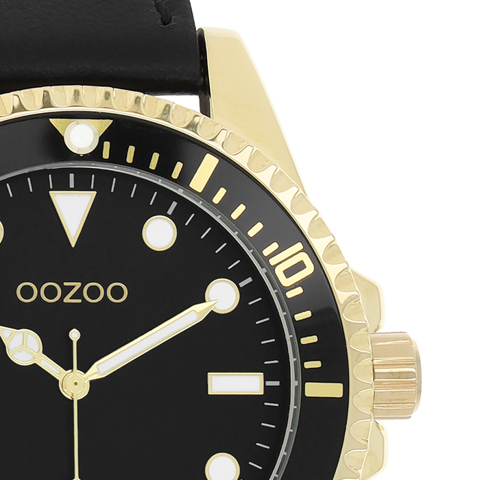 Oozoo Goudkleurige OOZOO Horloge Met Zwarte Leren Band - C11115