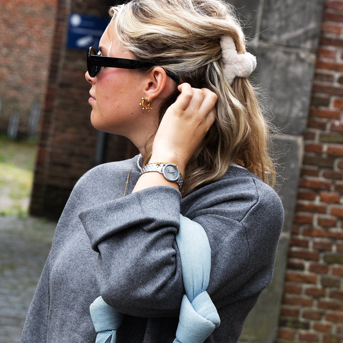 oozoo Licht grijze OOZOO horloge met roestvrijstalen armband - C20374