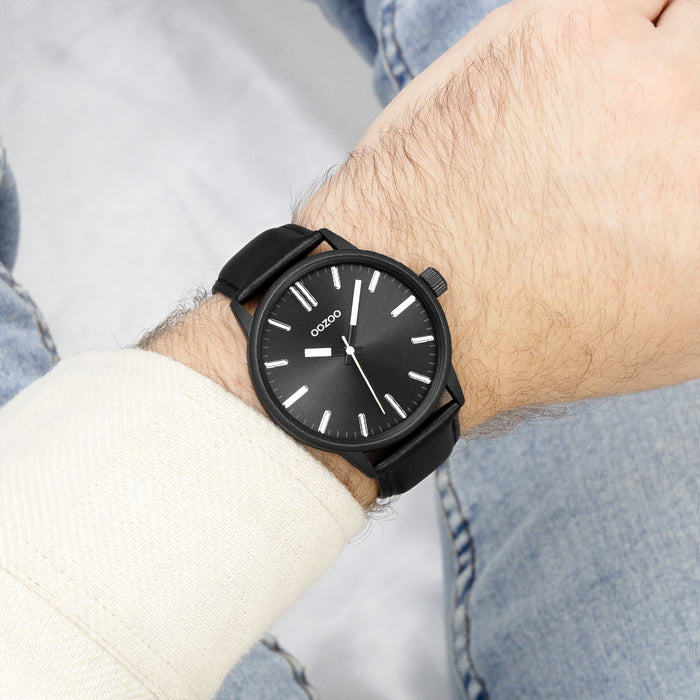 Oozoo Zwarte OOZOO Horloge Met Leren Band - C11404