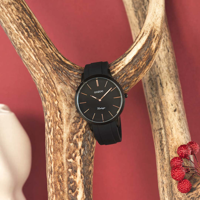 Oozoo Zwarte OOZOO Horloge Met Rubber Band - C20174
