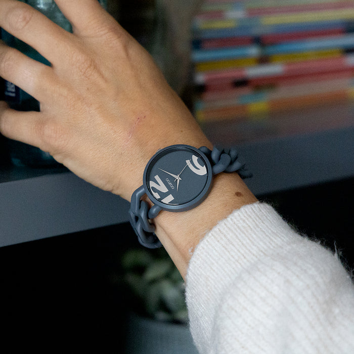 Oozoo Rook Grijze OOZOO Horloge Met Grove Schakelarmband - C11268