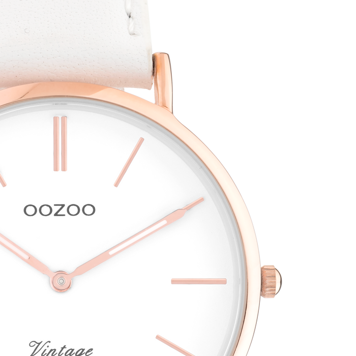 Oozoo Rosé Goudkleurige OOZOO Horloge Met Witte Leren Band - C9316