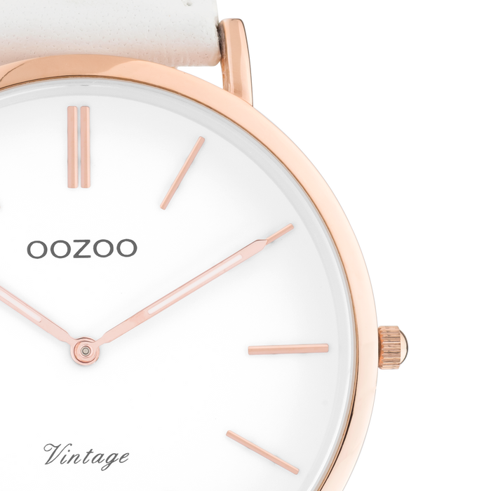 Oozoo Rosé Goudkleurige OOZOO Horloge Met Witte Leren Band - C9315