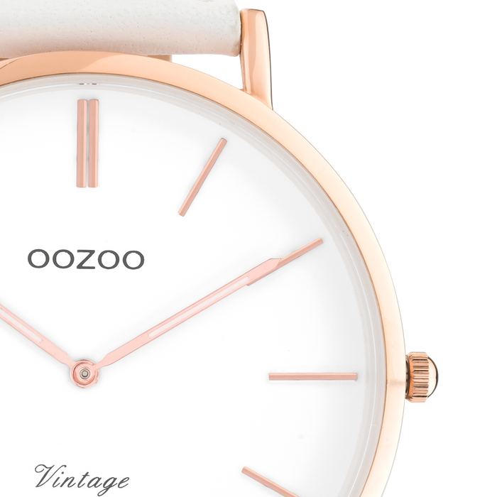 Oozoo Rosé Goudkleurige OOZOO Horloge Met Witte Leren Band - C9314