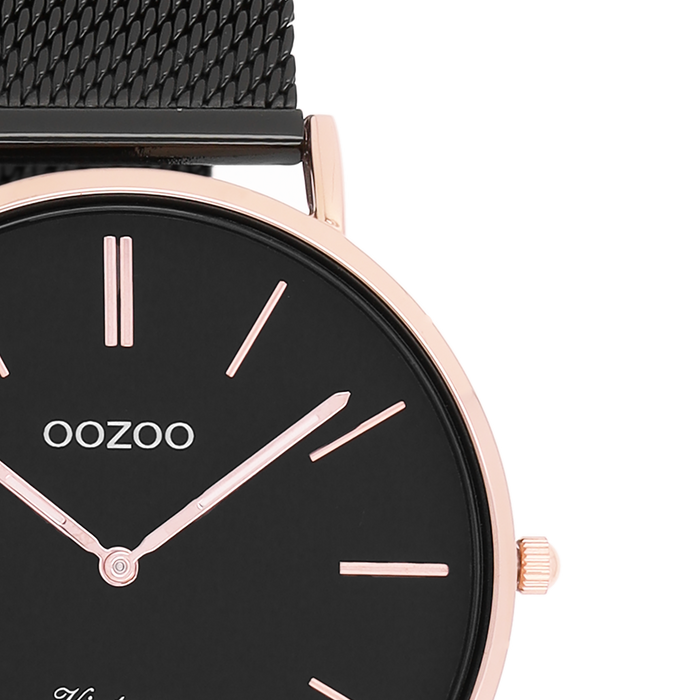 Oozoo Rosé Goudkleurige OOZOO Horloge Met Zwarte Metalen Mesh Armband - C8869