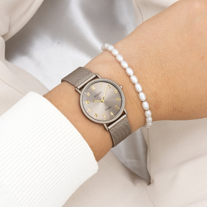 Oozoo Taupe OOZOO Horloge Met Metalen Mesh Armband - C20382