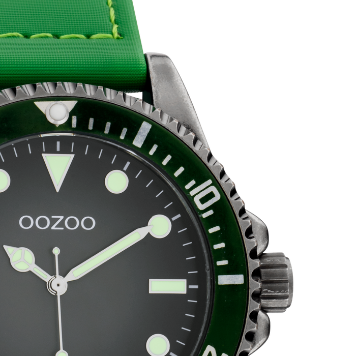 Oozoo Titanium OOZOO Horloge Met Groene Klittenband Polsband - C11010