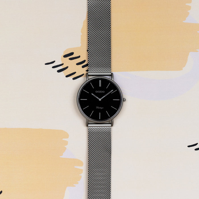 Oozoo Titanium OOZOO Horloge Met Metalen Mesh Armband - C9929