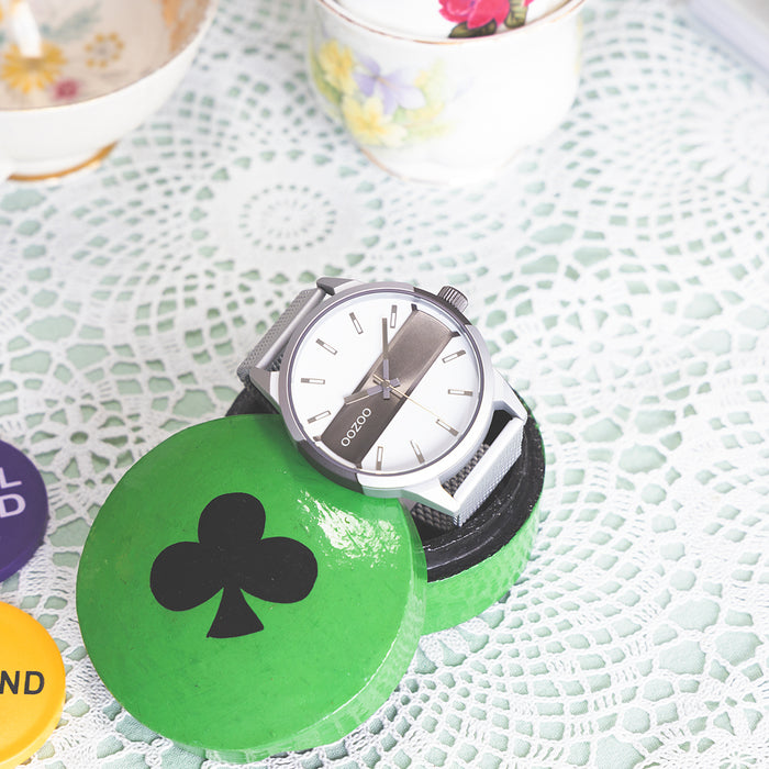 Oozoo Zilverkleurig/titanium OOZOO Horloge Met Zilverkleurige Metalen Mesh Armband - C11105