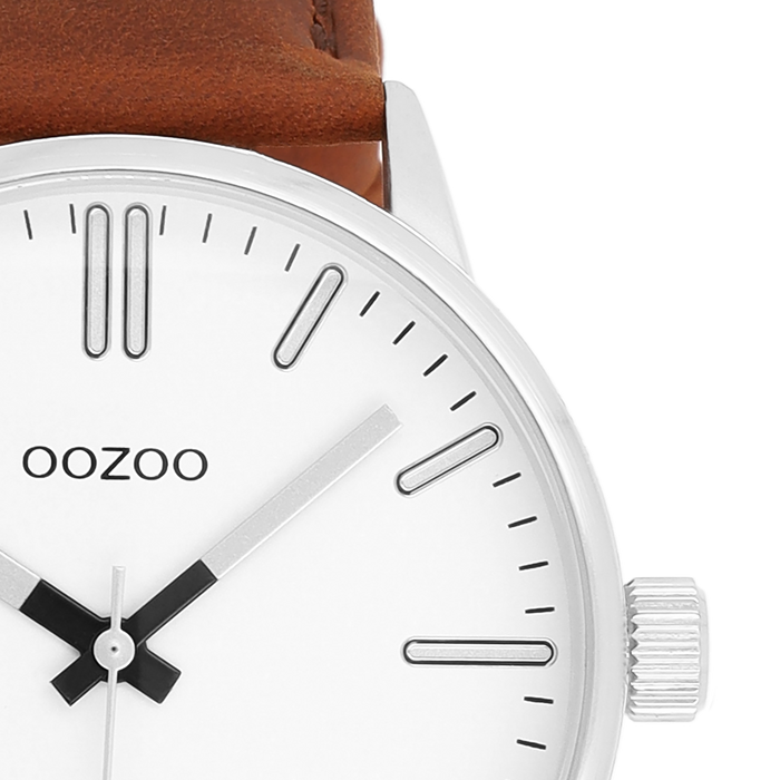 Oozoo Zilverkleurige OOZOO Horloge Met Bruine Leren Band - C11513