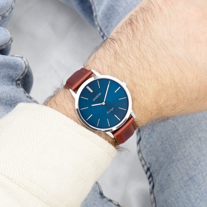 Oozoo Zilverkleurige OOZOO Horloge Met Bruine Leren Band - C20387