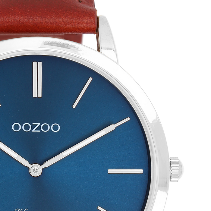 Oozoo Zilverkleurige OOZOO Horloge Met Bruine Leren Band - C20387