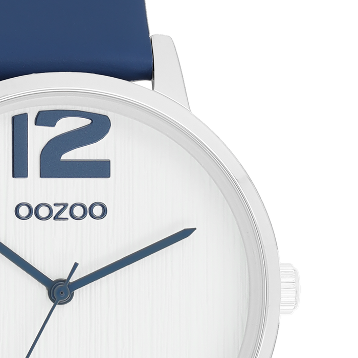 Oozoo Zilverkleurige OOZOO Horloge Met Donker Blauwe Leren Band - C11238