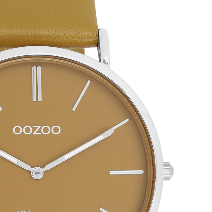 Oozoo Zilverkleurige OOZOO Horloge Met Olijf Groene Leren Band - C20326