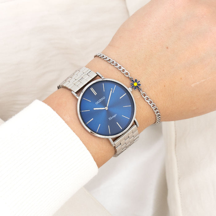 Oozoo Zilverkleurige OOZOO Horloge Met Roestvrijstalen Armband - C20401