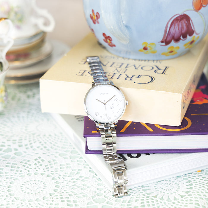 Oozoo Zilverkleurige OOZOO Horloge Met Roestvrijstalen Armband - C11120