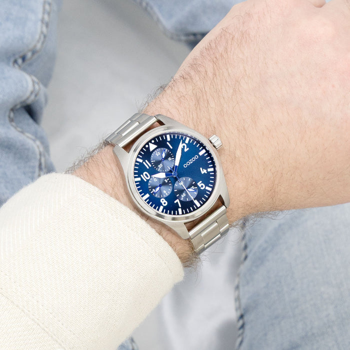 Oozoo Zilverkleurige OOZOO Horloge Met Roestvrijstalen Armband - C11505