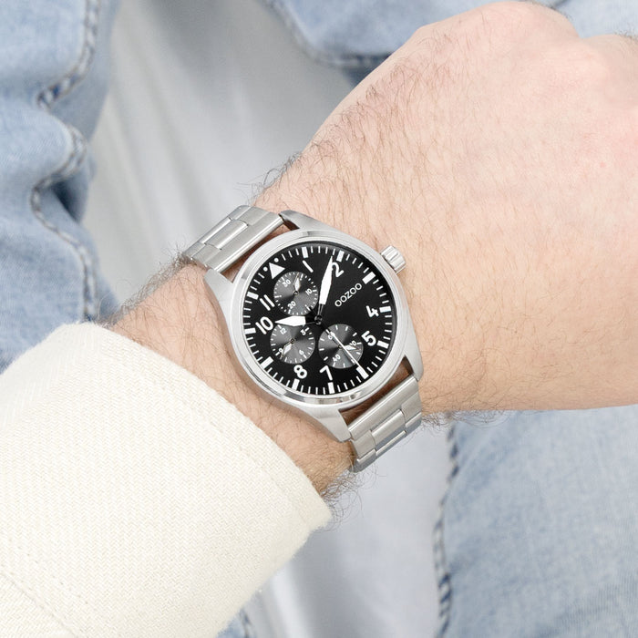 Oozoo Zilverkleurige OOZOO Horloge Met Roestvrijstalen Armband - C11506