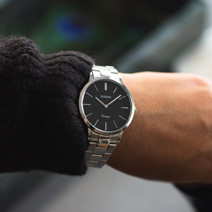 Oozoo Zilverkleurige OOZOO Horloge Met Roestvrijstalen Armband - C20031