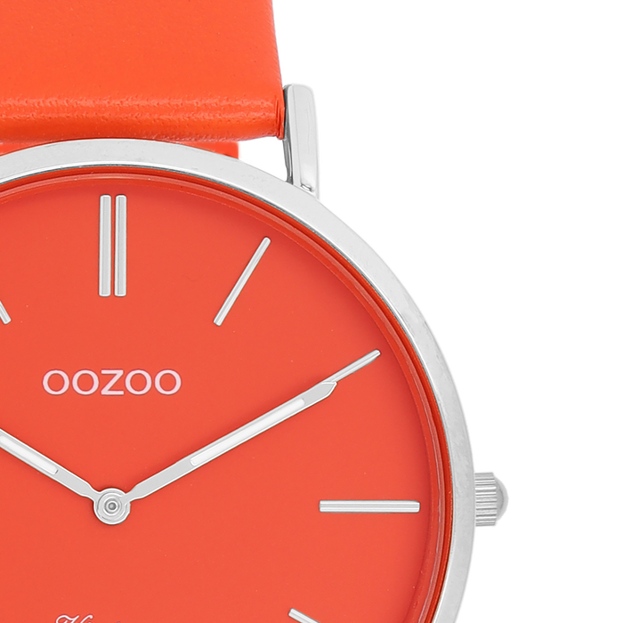 Oozoo Zilverkleurige OOZOO Horloge Met Rood/oranje Leren Band - C20320