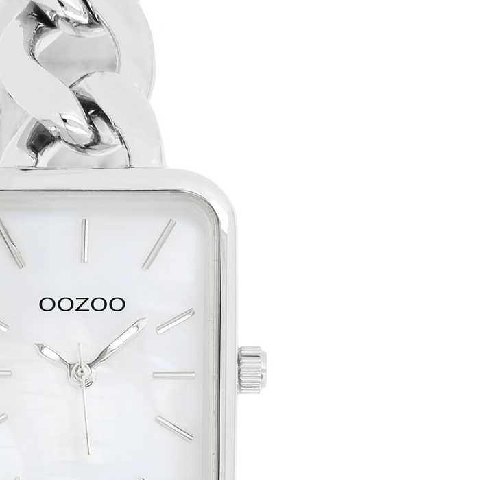 Oozoo Zilverkleurige OOZOO Horloge Met Schakelarmband - C11130