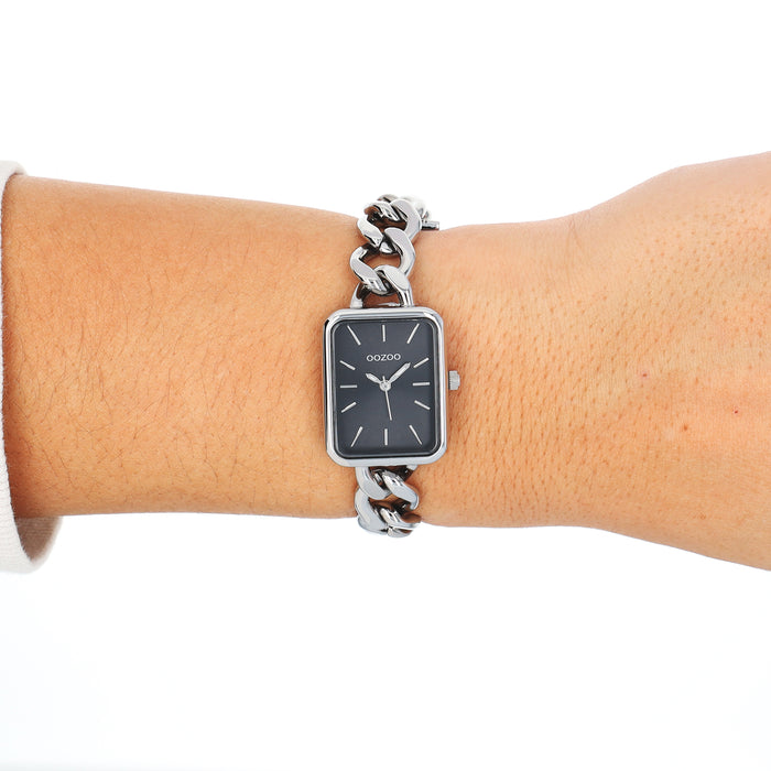 Oozoo Zilverkleurige OOZOO Horloge Met Schakelarmband - C11131