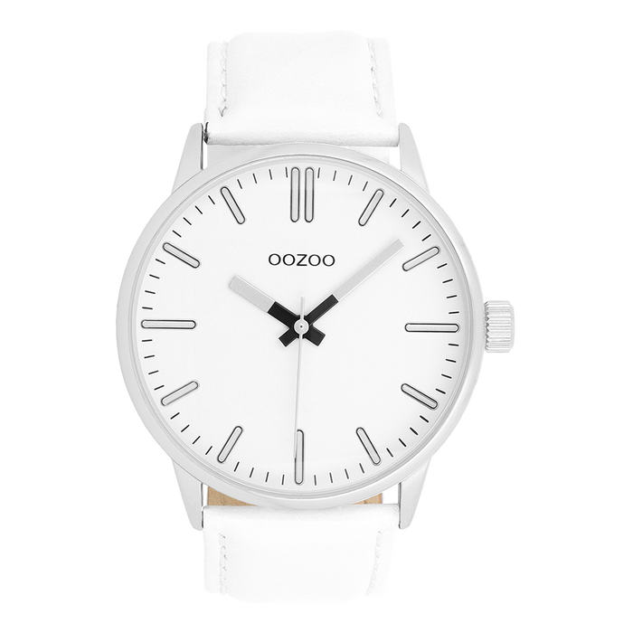 oozoo Zilverkleurige OOZOO horloge met witte leren band - C11512