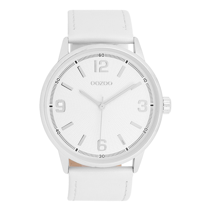 oozoo Zilverkleurige OOZOO horloge met witte leren band - C11500