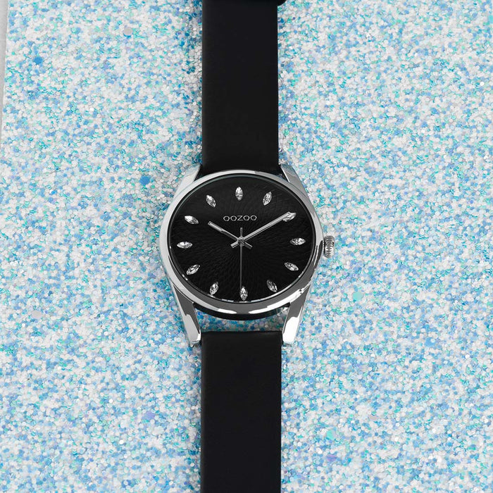Oozoo Zilverkleurige OOZOO Horloge Met Zwarte Leren Band - C10818