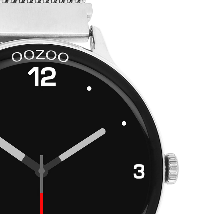 Oozoo Zilverkleurige OOZOO Smartwatch Met Zilverkleurige Metalen Mesh Armband - Q00135