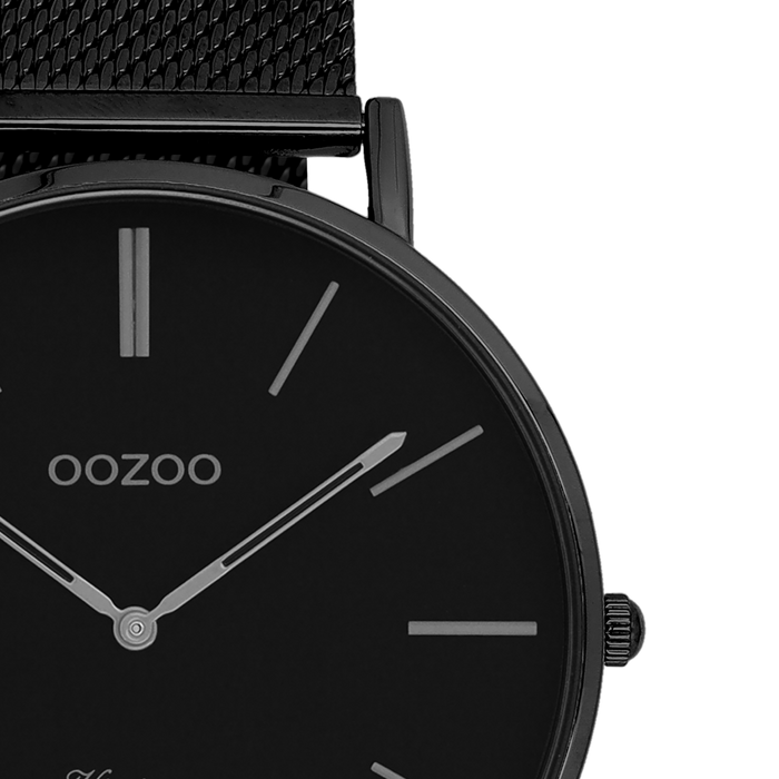 Oozoo Zwarte OOZOO Horloge Met Metalen Mesh Armband - C9932