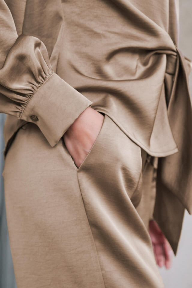 Orla Antwerp Alessandra Satijnen Broek