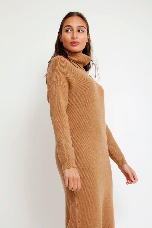 Orla Antwerp Cosy Col Sweater Jurk