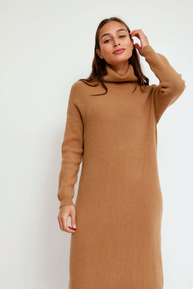 Orla Antwerp Cosy Col Sweater Jurk