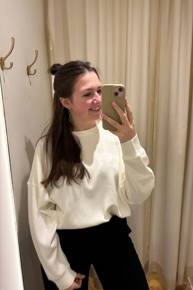 Orla Antwerp Dalvina Ima Q Sweater