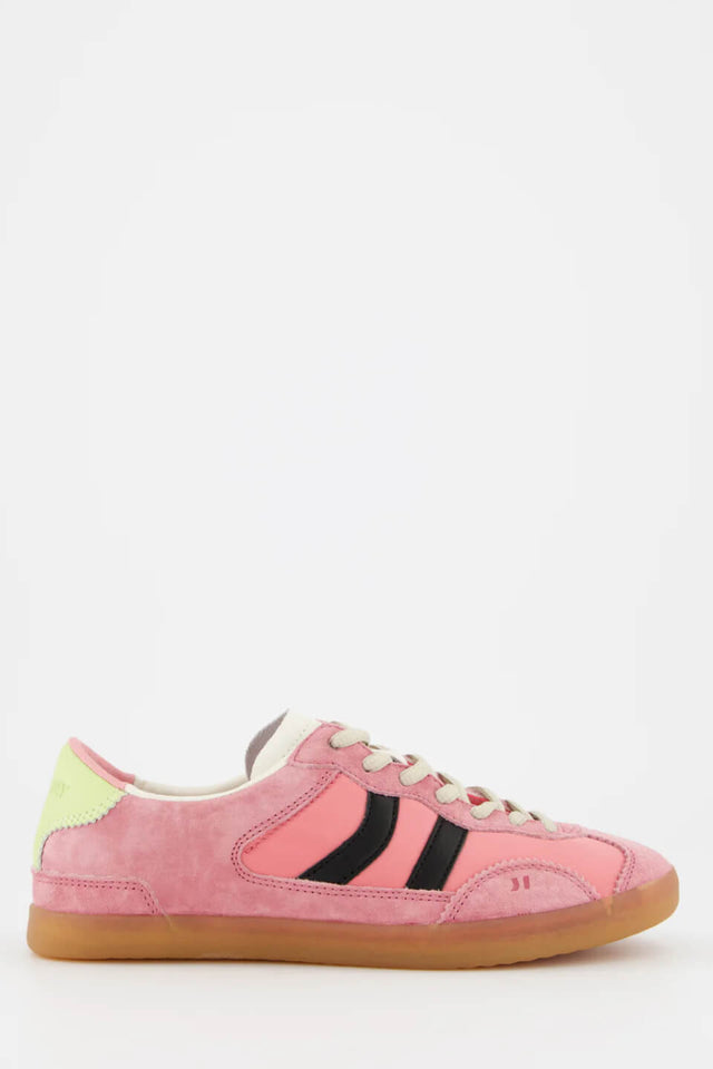 Orla Antwerp Kizuna Pink Crayon Sneakers