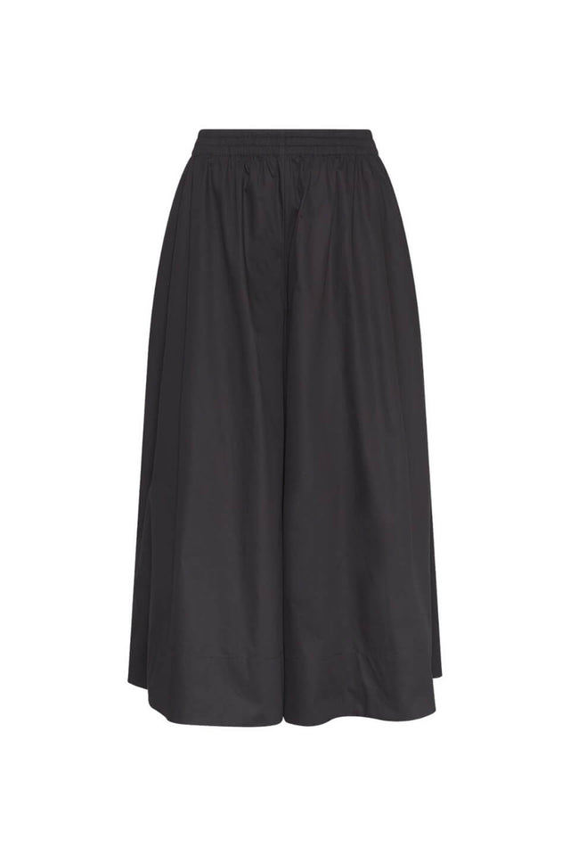 orla antwerp Lenna Broekrok