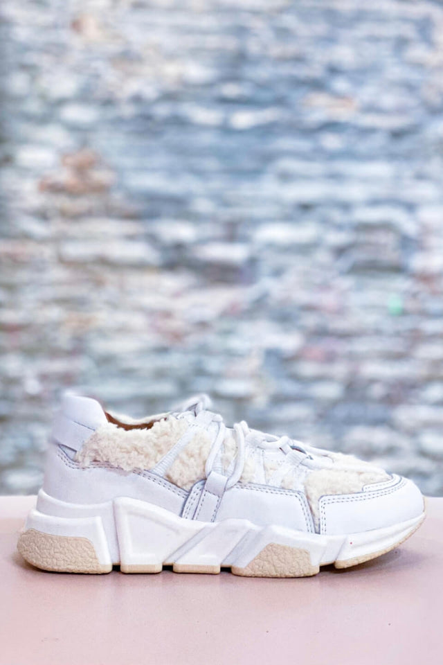 Orla Antwerp Los Angeles Teddy Sneakers